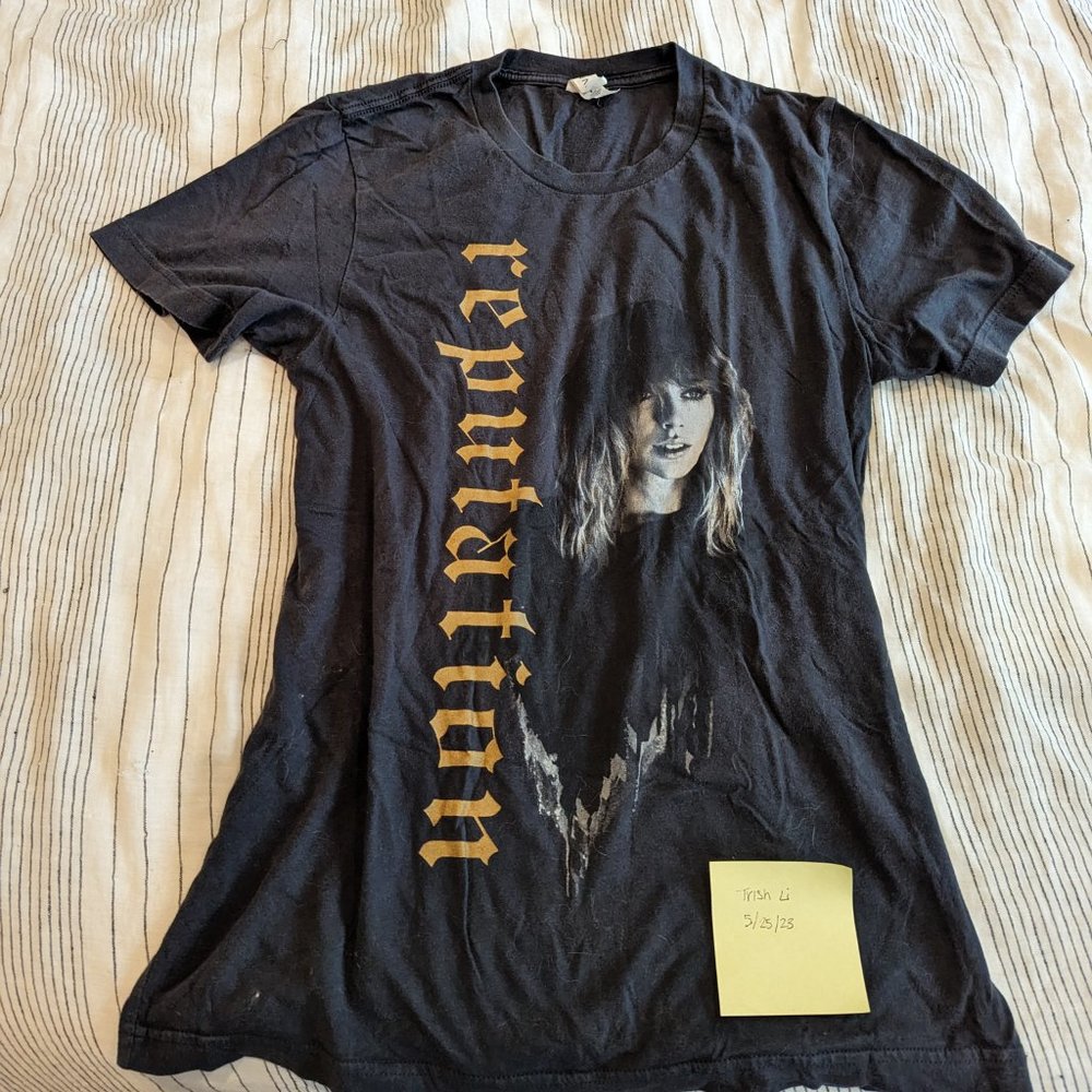 Taylor Swift Reputation Stadium Tour Tee Official Sold Out Merchandise